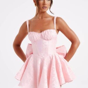 Elegant Pink Strapless Dress